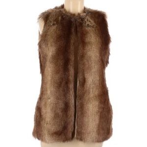 Zara faux fur vest